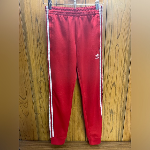 Adidas Originals red Superstar tracksuit - Picture 3 of 7